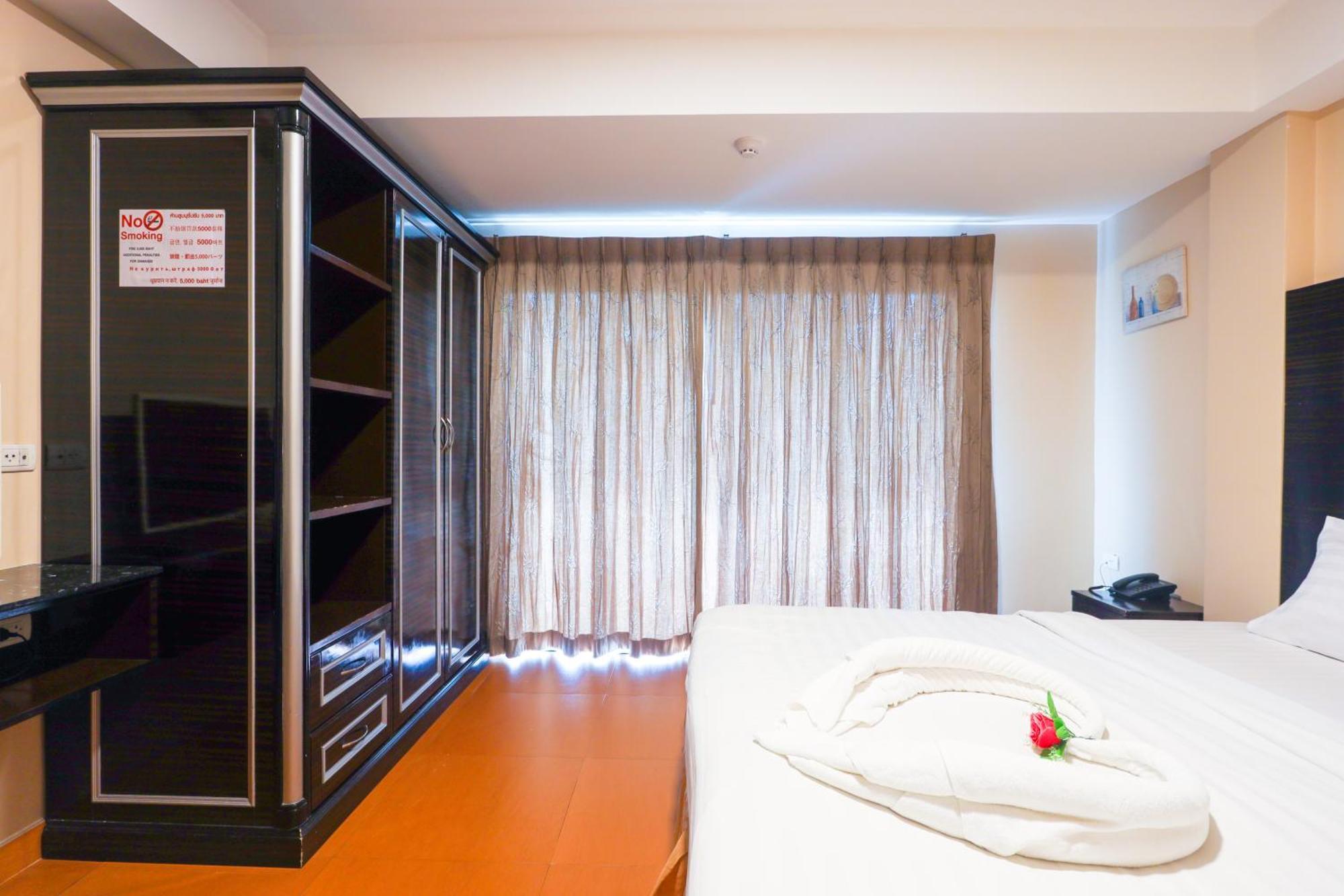 Land Royal Residence Pattaya Ngoại thất bức ảnh
