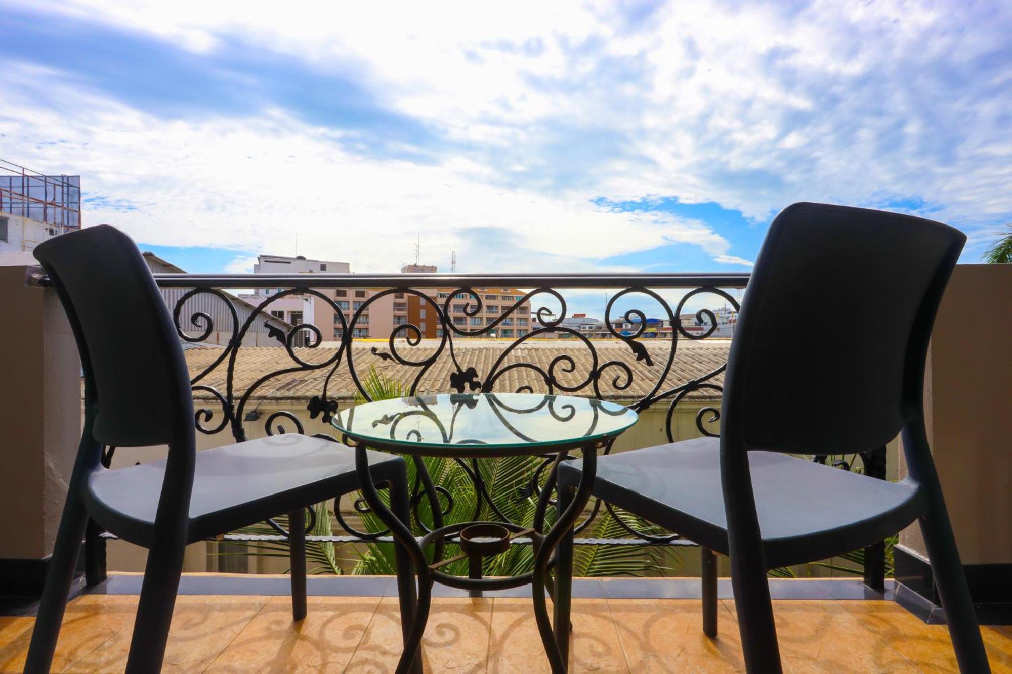 Land Royal Residence Pattaya Ngoại thất bức ảnh