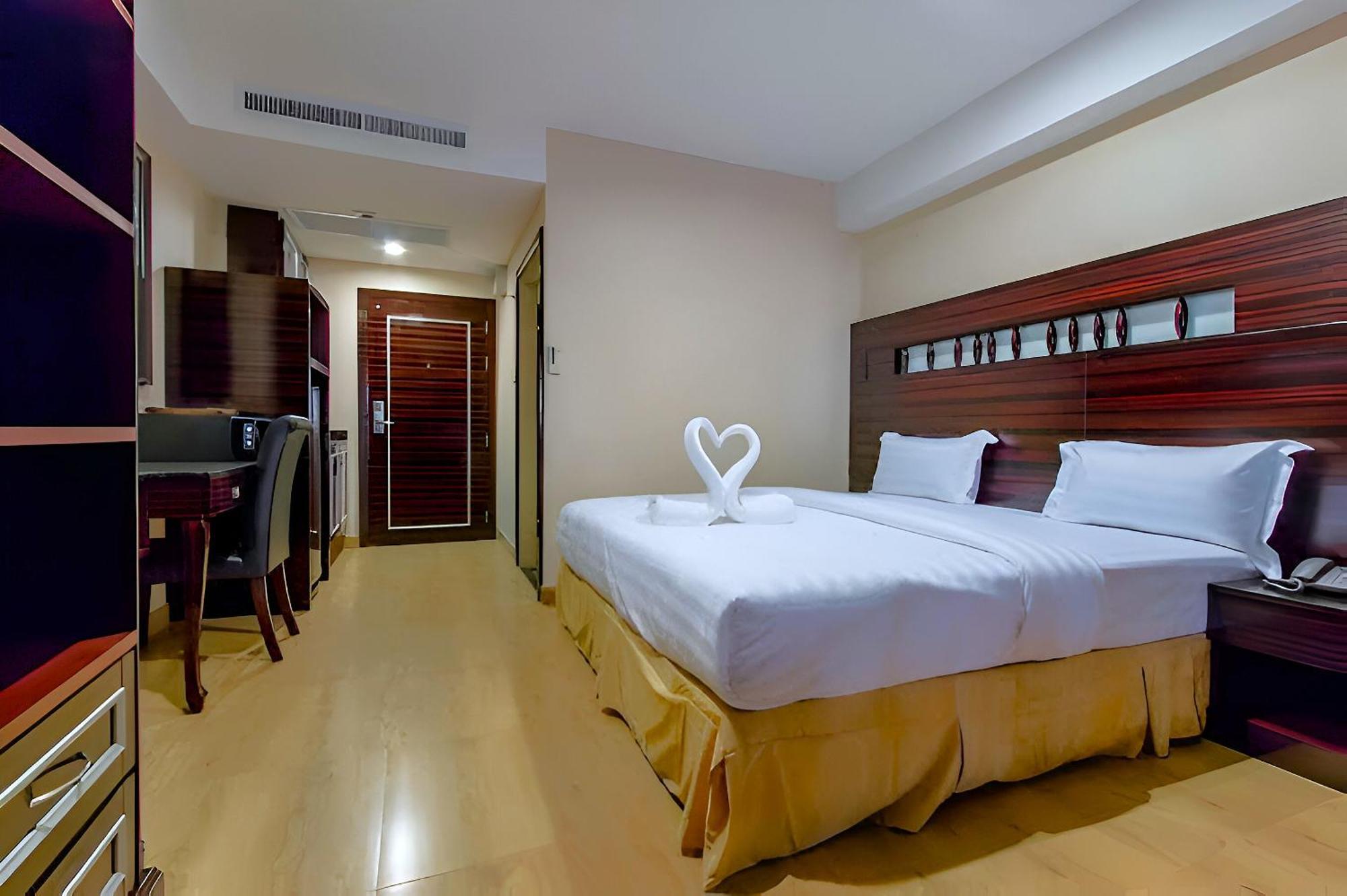 Land Royal Residence Pattaya Ngoại thất bức ảnh
