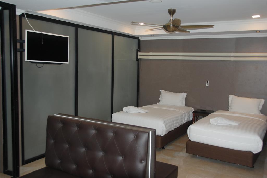Land Royal Residence Pattaya Ngoại thất bức ảnh